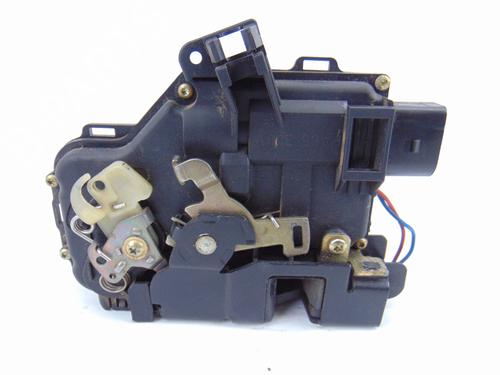 Front left lock AUDI A6 C5 (4B2) 2.8 quattro | BP8201046C98 