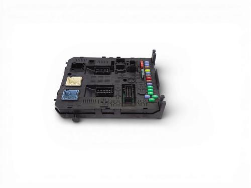 Used Fuse box CITROËN JUMPY II Van 1.6 HDi 90 8V (90 hp) 31113852