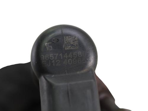 Injector FORD FOCUS II (DA_, HCP, DP) 2.0 TDCi | BP22243813M100 