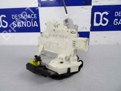 Serrure avant droite AUDI A4 B7 Avant (8ED) 2.0 TDI 16V (140 hp) 7719635