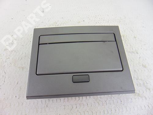 Used Interior roof light Interior roof light BMW 7 (E65, E66, E67) 740 d (258 hp) 10626280 10626280