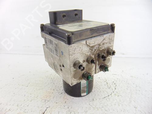 Used ABS pump PEUGEOT 407 (6D_) 2.0 (6DRFNB, 6DRFNE) (136 hp) 10540207