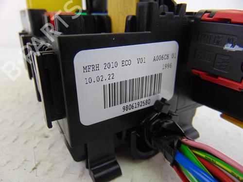Fuse box PEUGEOT 5008 II (MC_, MJ_, MR_, M4_)  | BP10340698E1 