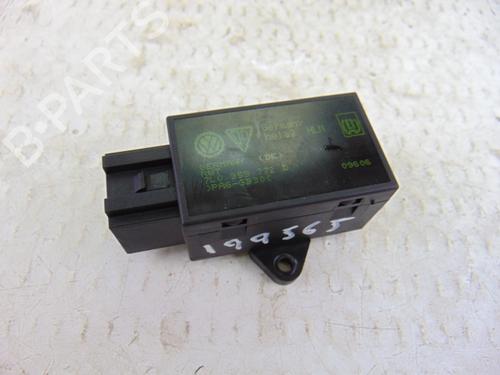 Used Electronic module VW PHAETON (3D1, 3D2, 3D3, 3D4, 3D6, 3D7, 3D8, 3D9) 3.0 V6 TDI 4motion (224 hp) 10412396