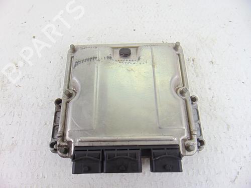 Used Engine control unit (ECU) CITROËN XSARA PICASSO (N68) 2.0 HDi (90 hp) 10696546