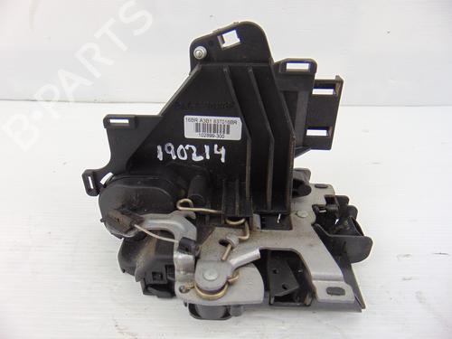 Used Front right lock VW TRANSPORTER T5 Van (7HA, 7HH, 7EA, 7EH) 1.9 TDI (102 hp) 8242016