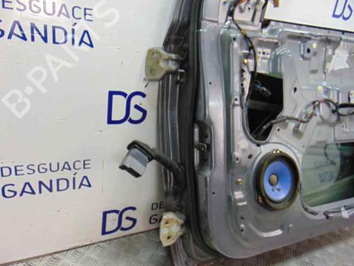 Right front door KIA SORENTO I (JC) 2.5 CRDi 4WD | BP7726735C3 