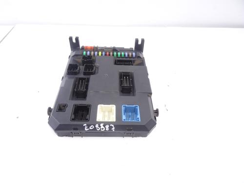 Used Fuse box PEUGEOT 207 (WA_, WC_) [2006-2015]  16729838