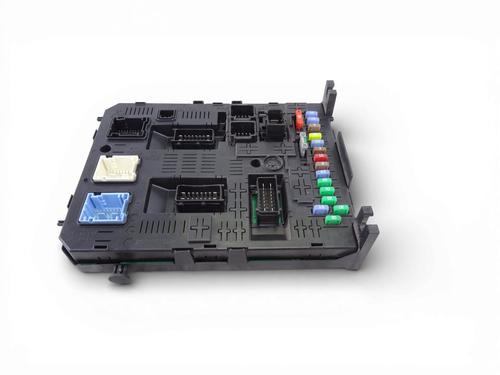 fuse-box-citroen-c4-grand-picasso-i-ua_-2006-2007-2008-2009-2010-2011-2012-2013-32342249 main image
