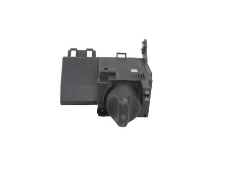Used Headlight switch MERCEDES-BENZ E-CLASS (W210) E 300 Turbo-D (210.025) (177 hp) 19065524