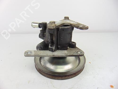 Used Steering pump VOLVO 740 (744) 2.3 (131 hp) 8810890