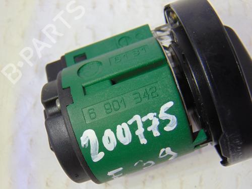Headlight switch BMW 5 (E39) 525 i | BP10681999I24 
