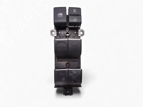Used Left front window switch TOYOTA COROLLA Saloon (_E21_) 1.6 VVTi (ZRE210) (122 hp) 30836627