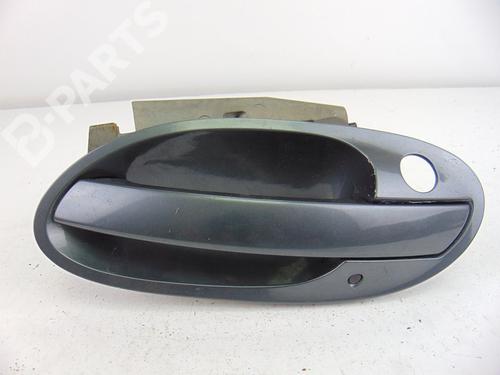 Used Front left exterior door handle Front left exterior door handle BMW 7 (E65, E66, E67) 740 d (258 hp) 10626209 10626209
