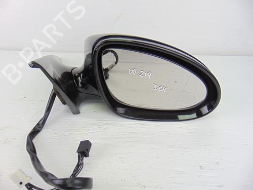 Used Right mirror MERCEDES-BENZ CLS (C219) CLS 350 (219.357) (292 hp) 8640102