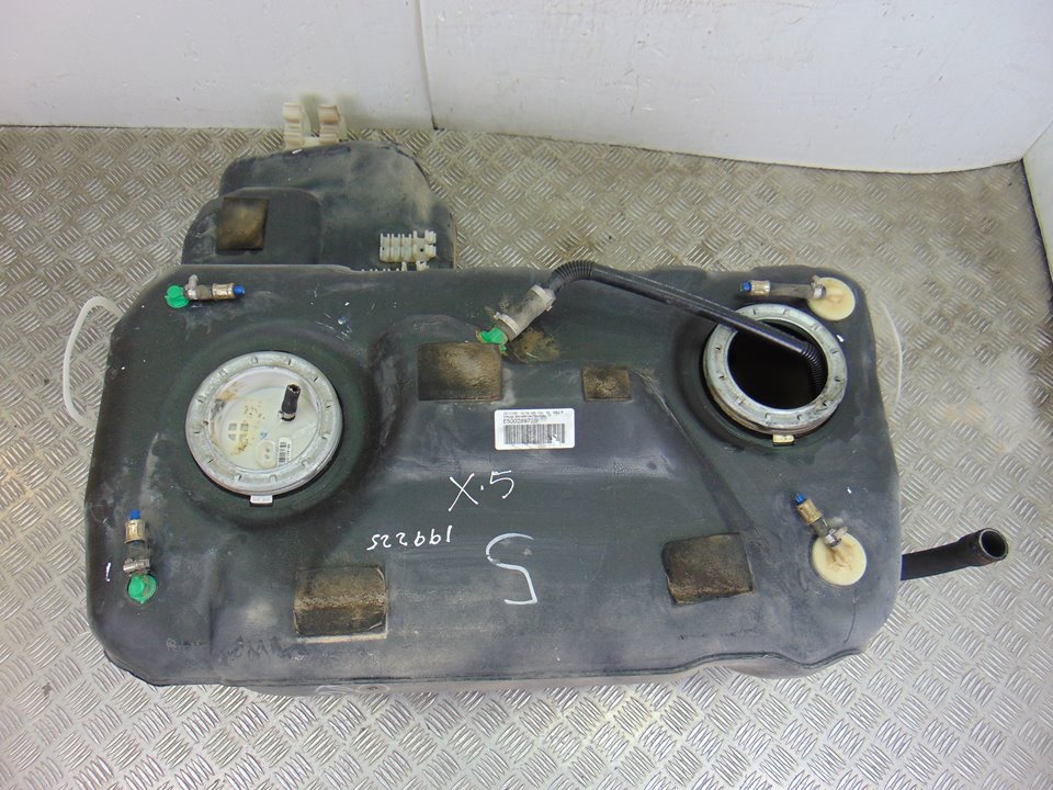 Fuel tank BMW X5 (E53) 3.0 d 10370091 BParts
