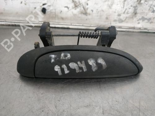 Used Rear right exterior door handle RENAULT MEGANE I Classic (LA0/1_) 1.9 dCi (LA05) (105 hp) 26247237