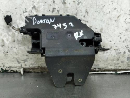 Used Tailgate lock BMW 3 (E46) 320 d (136 hp) 26255429