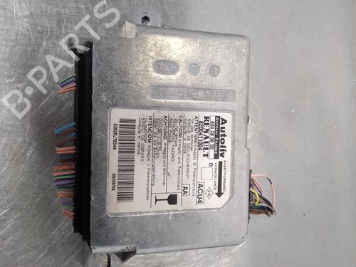 Airbag module RENAULT MEGANE II (BM0/1_, CM0/1_) 1.9 dCi (BM0G, CM0G) (120 hp) 26252747