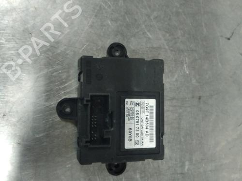 Used Electronic module FORD MONDEO IV (BA7) 2.0 TDCi (140 hp) 27402391