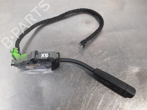 Steering wheel controls MERCEDES-BENZ C-CLASS (W203) C 220 CDI (203.008) | BP26243057E15 