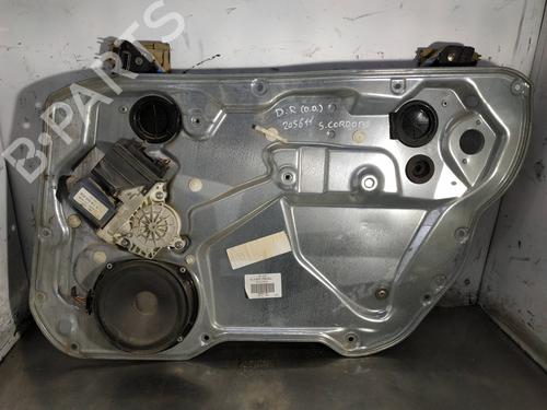 Rudehejsemekanisme Højre foran SEAT CORDOBA (6L2) 1.9 SDI (64 hp) 26244641