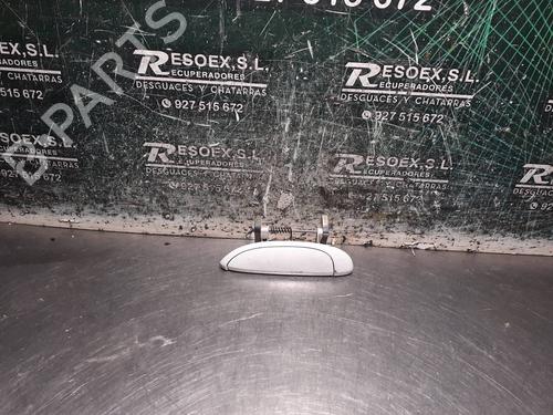 Used Front left exterior door handle BMW 5 Touring (F11) 530 i (272 hp) 8612641