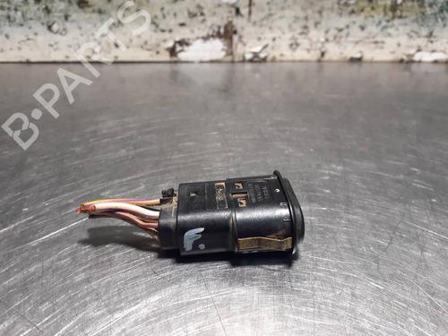 Right front window switch FORD MONDEO II Saloon (BFP) 1.8 i | BP9226034I26 