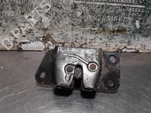 Used Tailgate lock HYUNDAI H-1 / STAREX Bus (A1) 2.5 D (78 hp) 9622601