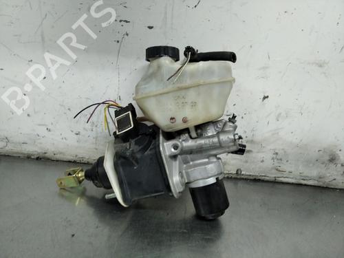 Used Brake master cylinder MERCEDES-BENZ E-CLASS (W211) E 220 CDI (211.006) (150 hp) 26254276