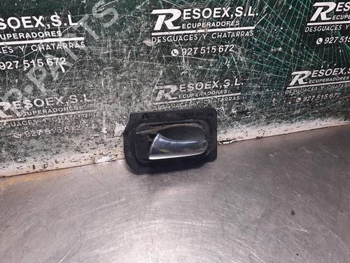 Used Front left interior door handle OPEL VECTRA B (J96) 2.0 DI 16V (F19) (82 hp) 8273237