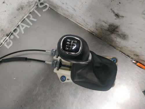 Used Gear lever HYUNDAI i30 (FD) 1.6 CRDi (116 hp) 27401155