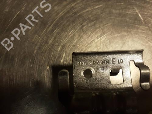 Electronic module MERCEDES-BENZ C-CLASS (W203) C 220 CDI (203.008) | BP8423557M83 
