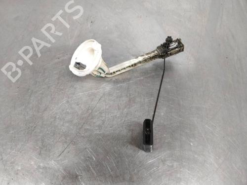 Used Fuel pump MERCEDES-BENZ E-CLASS (W210) E 300 D (210.020) (136 hp) 26266897