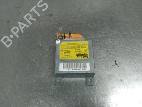 Used ECU airbags CITROËN XSARA (N1) 1.9 TD (90 hp) 26256657