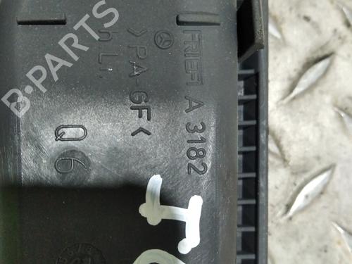 Front left interior door handle MERCEDES-BENZ C-CLASS (W203) C 180 (203.035) | BP26265572I13 