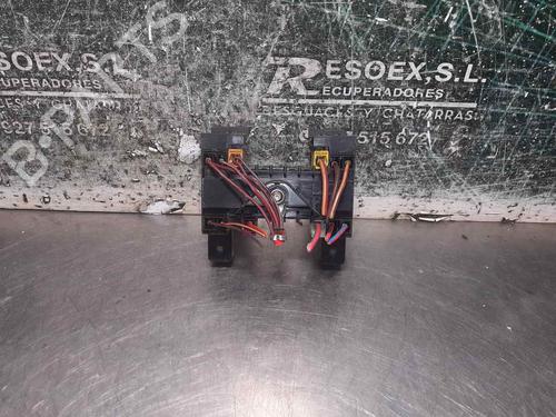 Used Fuse box MERCEDES-BENZ E-CLASS (W211) E 220 CDI (211.006) (150 hp) 8140971