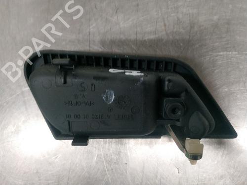 Venstre foran invendig håndtak MERCEDES-BENZ C-CLASS (W203) C 220 CDI (203.008) | BP26254493I13 