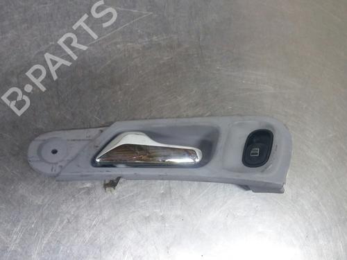 Venstre bagtil invendig håndtag MERCEDES-BENZ C-CLASS (W203) C 200 Kompressor (203.045) (163 hp) 26267445