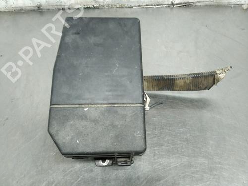 Used Fuse box FORD MONDEO III (B5Y) 2.0 16V (146 hp) 26257251