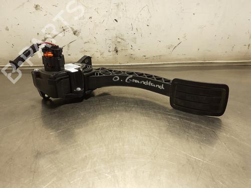 Used Pedal OPEL GRANDLAND / GRANDLAND X (A18, P1UO) 1.6 Turbo D (75) (120 hp) 26244145