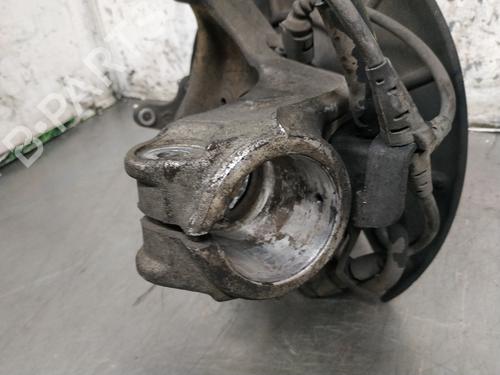 Right front steering knuckle VW PASSAT B6 (3C2) 2.0 TDI 16V 4motion | BP27401122M26 