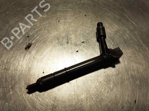Spreder / Dyse OPEL CORSA C (X01) 1.2 (F08, F68) (75 hp) 8080239