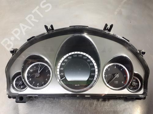 Used Instrument cluster MERCEDES-BENZ E-CLASS (W212) E 350 CDI (212.025) (231 hp) 26243381