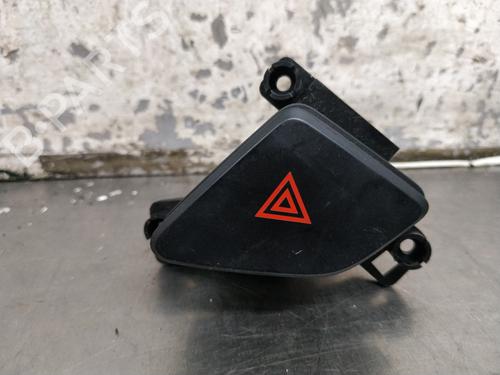 Used Warning switch HYUNDAI i30 (FD) 1.6 CRDi (116 hp) 27401181