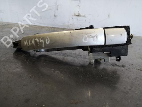 Høyre foran utvendig håndtak FORD MONDEO III (B5Y) 2.0 16V (146 hp) 26252668
