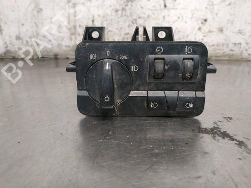 Used Headlight switch BMW 3 (E46) 320 d (150 hp) 26264660