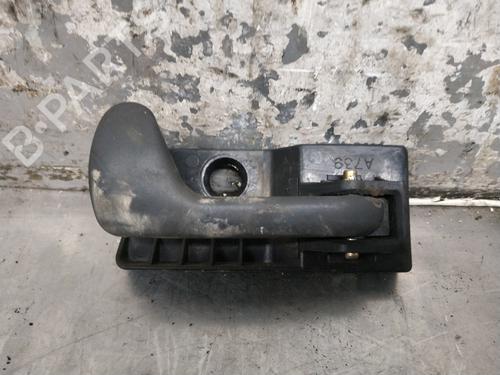 Used Front right interior door handle FIAT PUNTO (176_) 60 1.2 (58 hp) 27402337