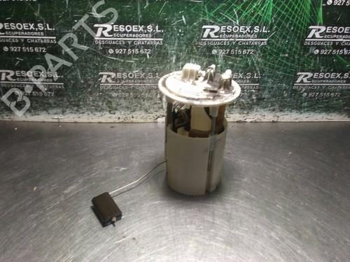 Used Fuel pump RENAULT MEGANE III Hatchback (BZ0/1_, B3_) 1.5 dCi (BZ09, BZ0D, BZ1W, BZ29, BZ14) (110 hp) 8614489