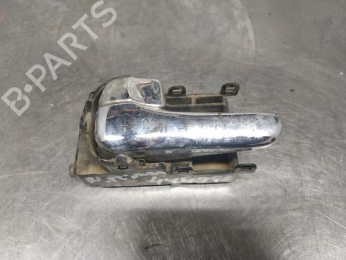 Used Rear left interior door handle NISSAN PRIMERA Hatchback (P11) 2.0 TD (90 hp) 26262736